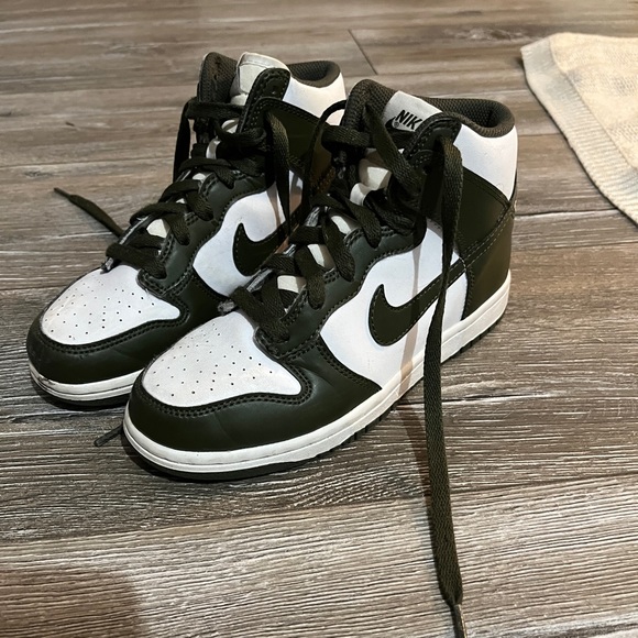 Nike Youth Dunk High Cargo Khaki 3Y - Picture 1 of 8